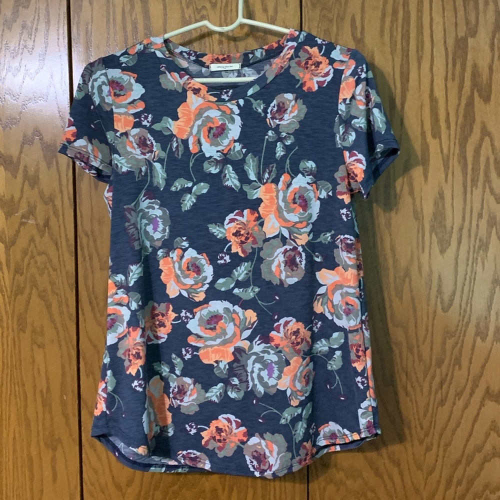 Maurices top